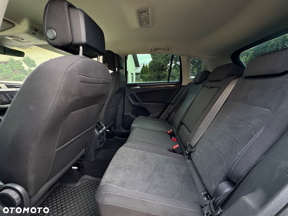 Volkswagen Tiguan 2.0 TSI 4Mot Elegance DSG - 29