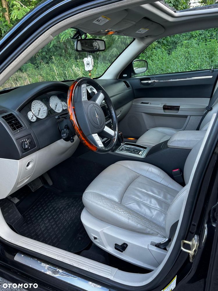 Chrysler 300C 3.0 V6 CRD - 5