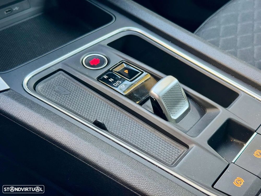 SEAT Leon ST 2.0 TDI FR DSG - 11