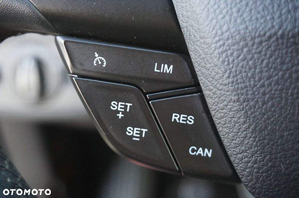 Ford Kuga 2.0 TDCi 2x4 Cool & Connect - 14