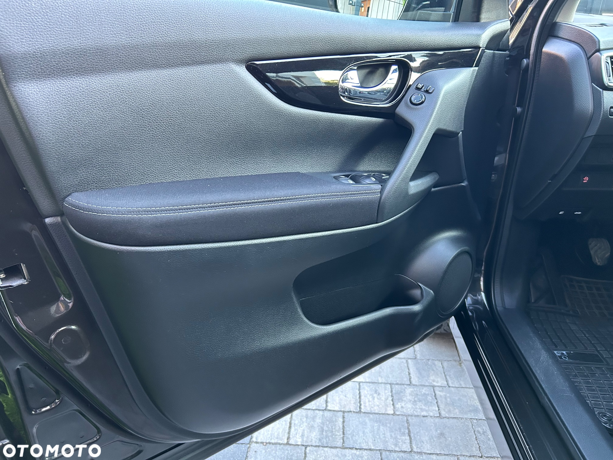 Nissan Qashqai 1.6 DIG-T Acenta - 12