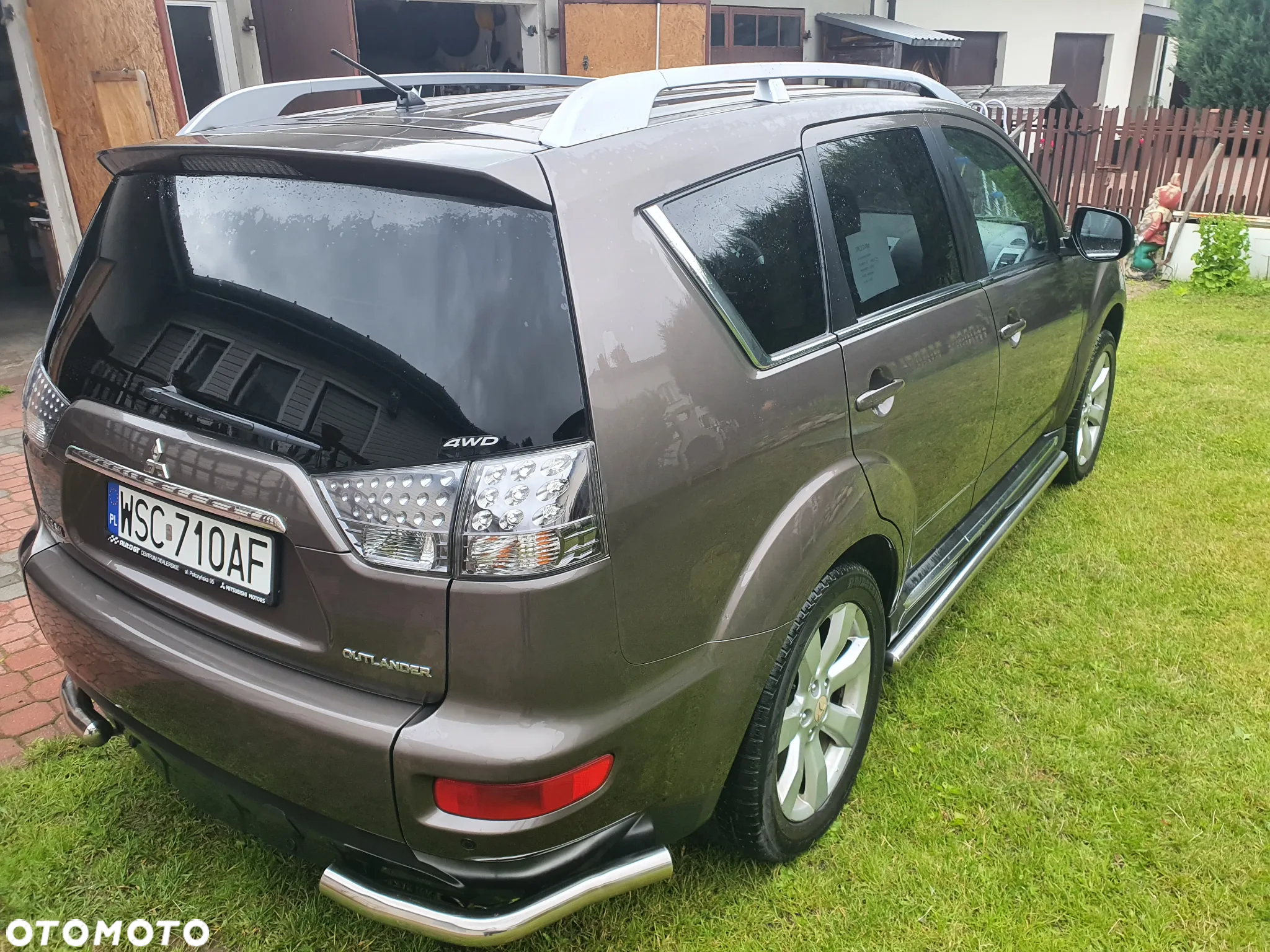 Mitsubishi Outlander 2.0 DID Intense + - 3