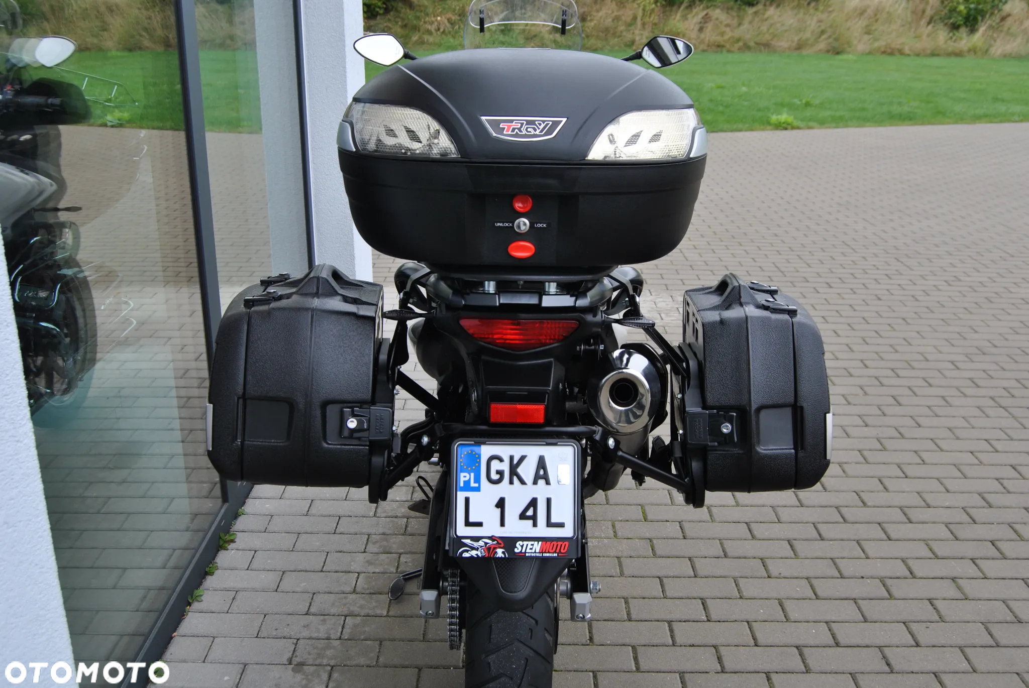 Suzuki DL - 7