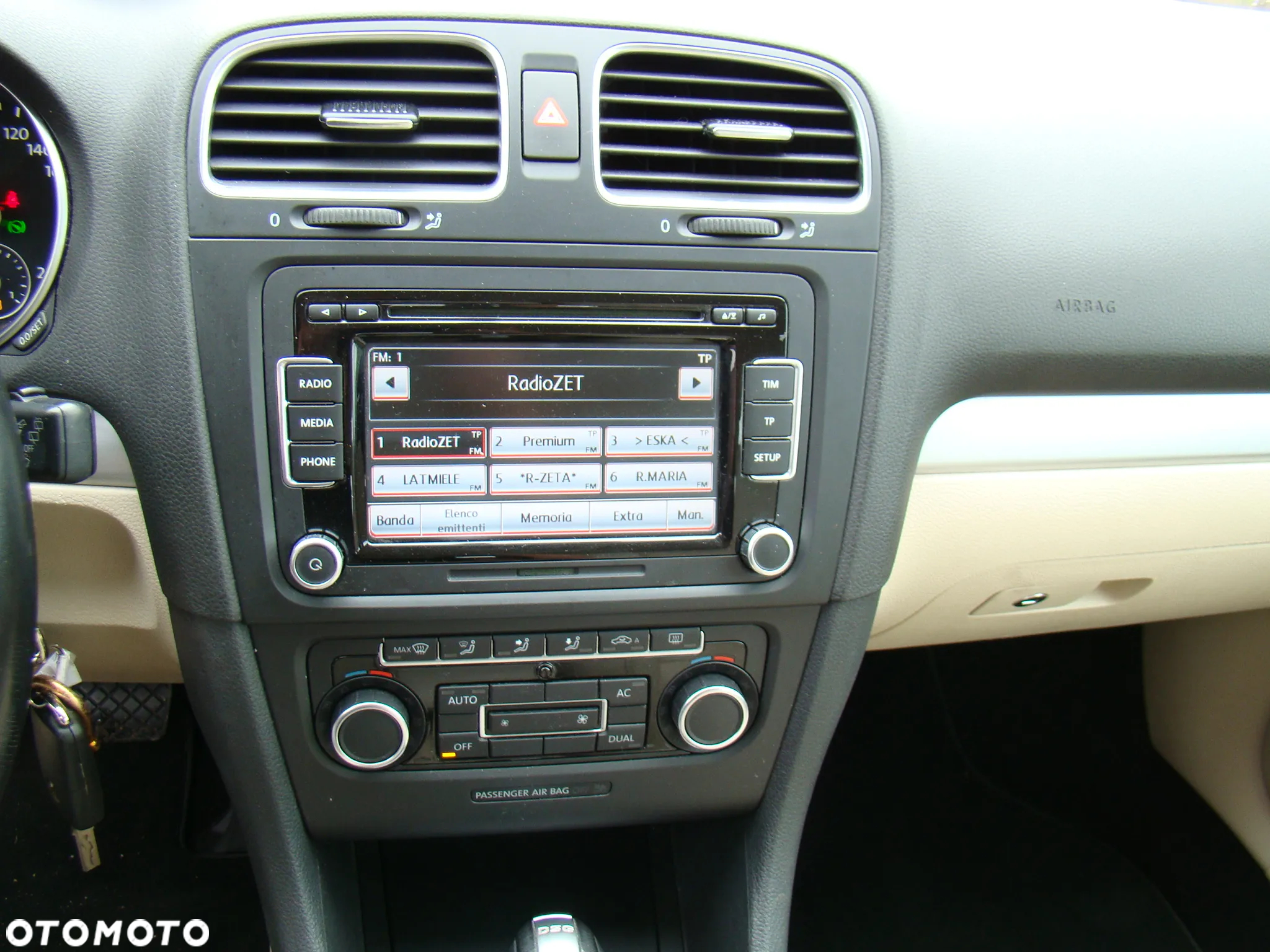 Volkswagen Golf VII 1.4 TSI BMT Highline DSG - 11