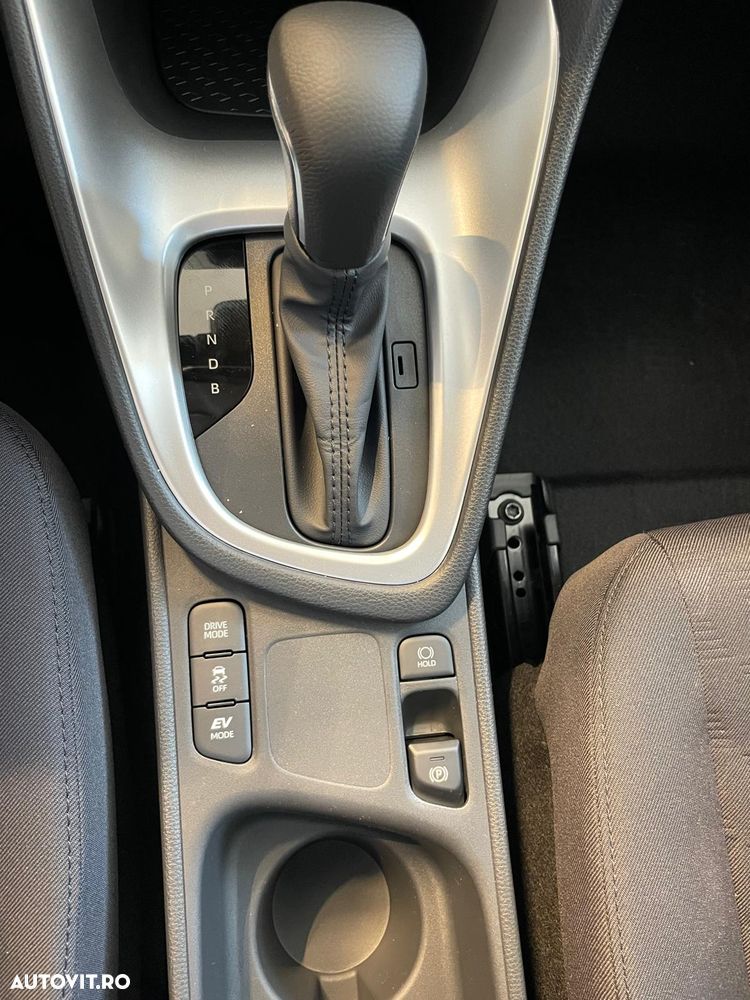 Toyota Yaris 1.5 116 CP HEV Eco - 18