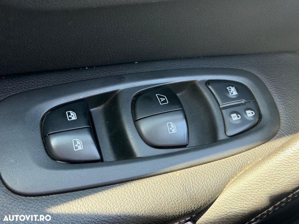 Renault Kadjar Energy dCi 130 Bose Edition - 38