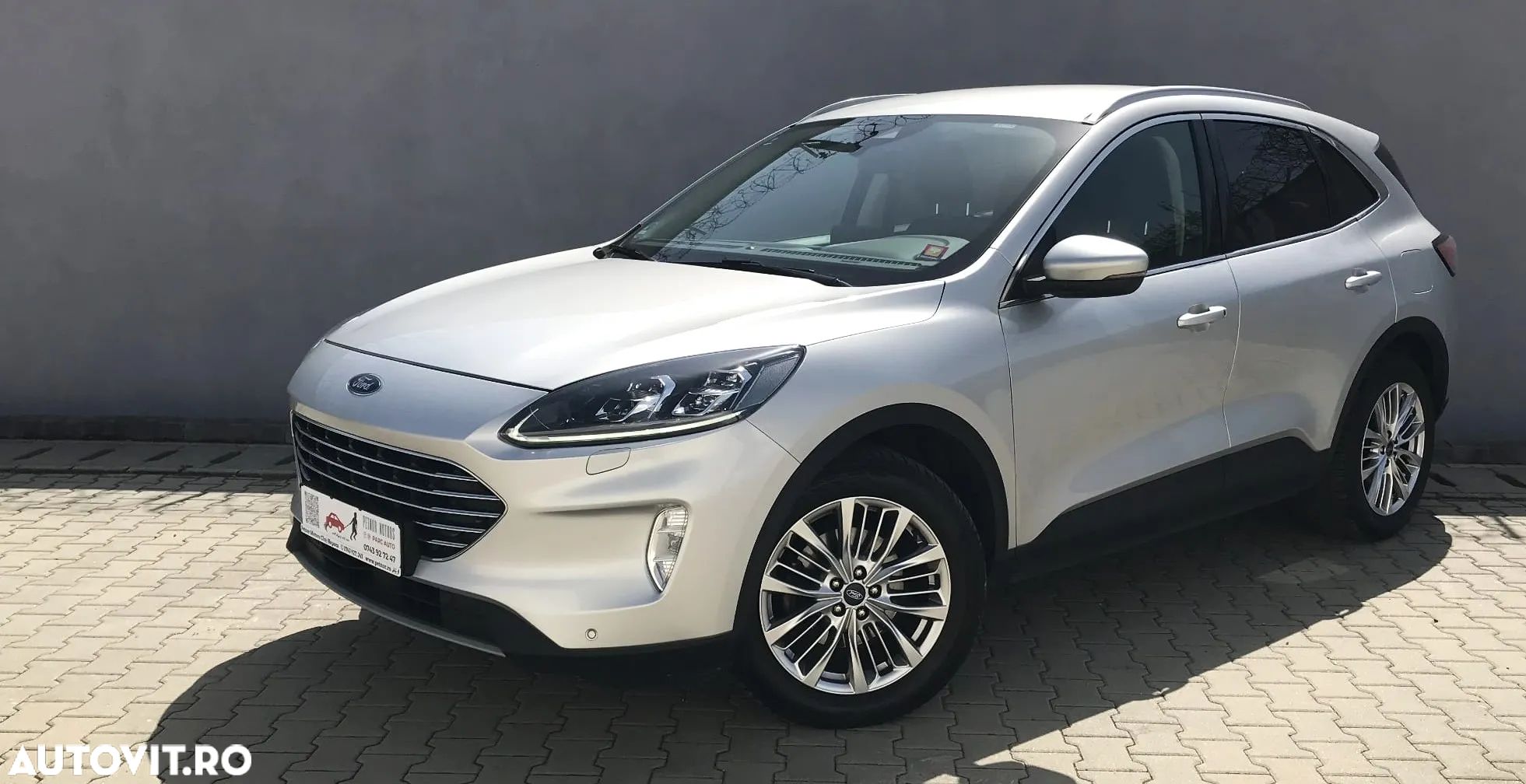 Ford Kuga 2.0 EcoBlue 4x4 Aut. TITANIUM - 1