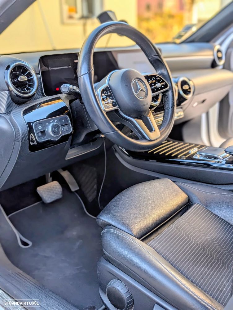 Mercedes-Benz A 180 - 10