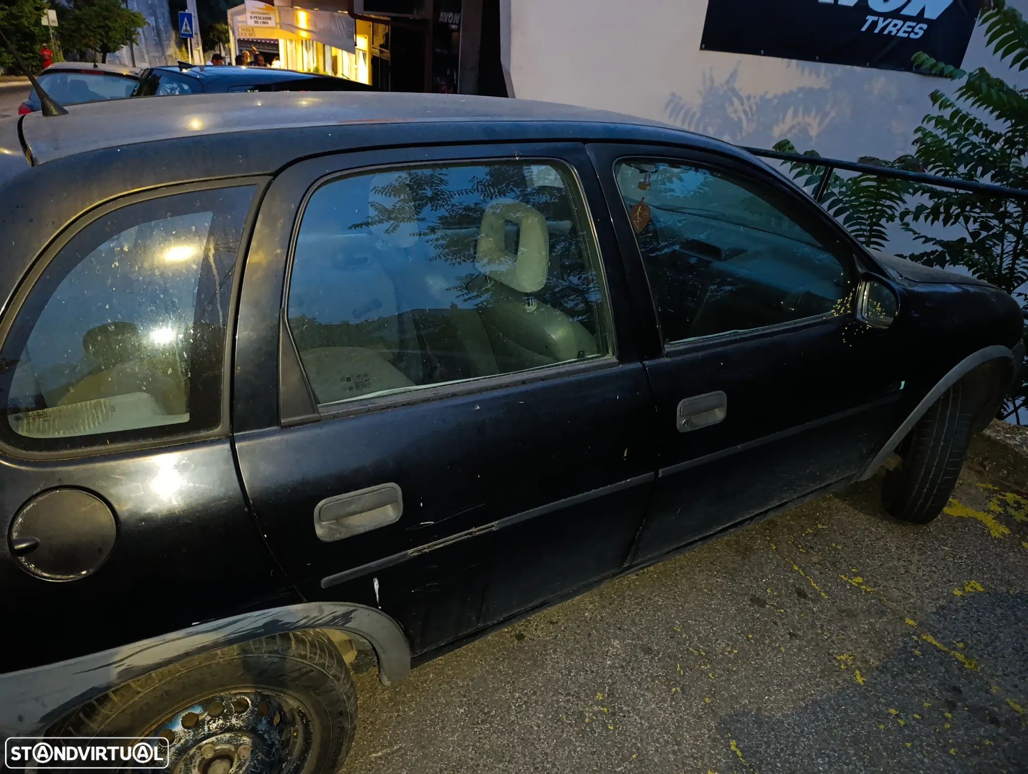 Opel Corsa 1.2 CDX - 1