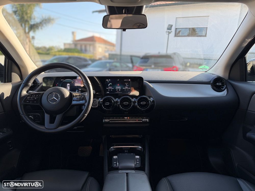 Mercedes-Benz GLA 250 e 8G-DCT Entry - 23