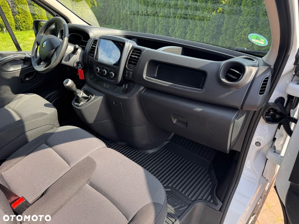 Renault Trafic long - 14