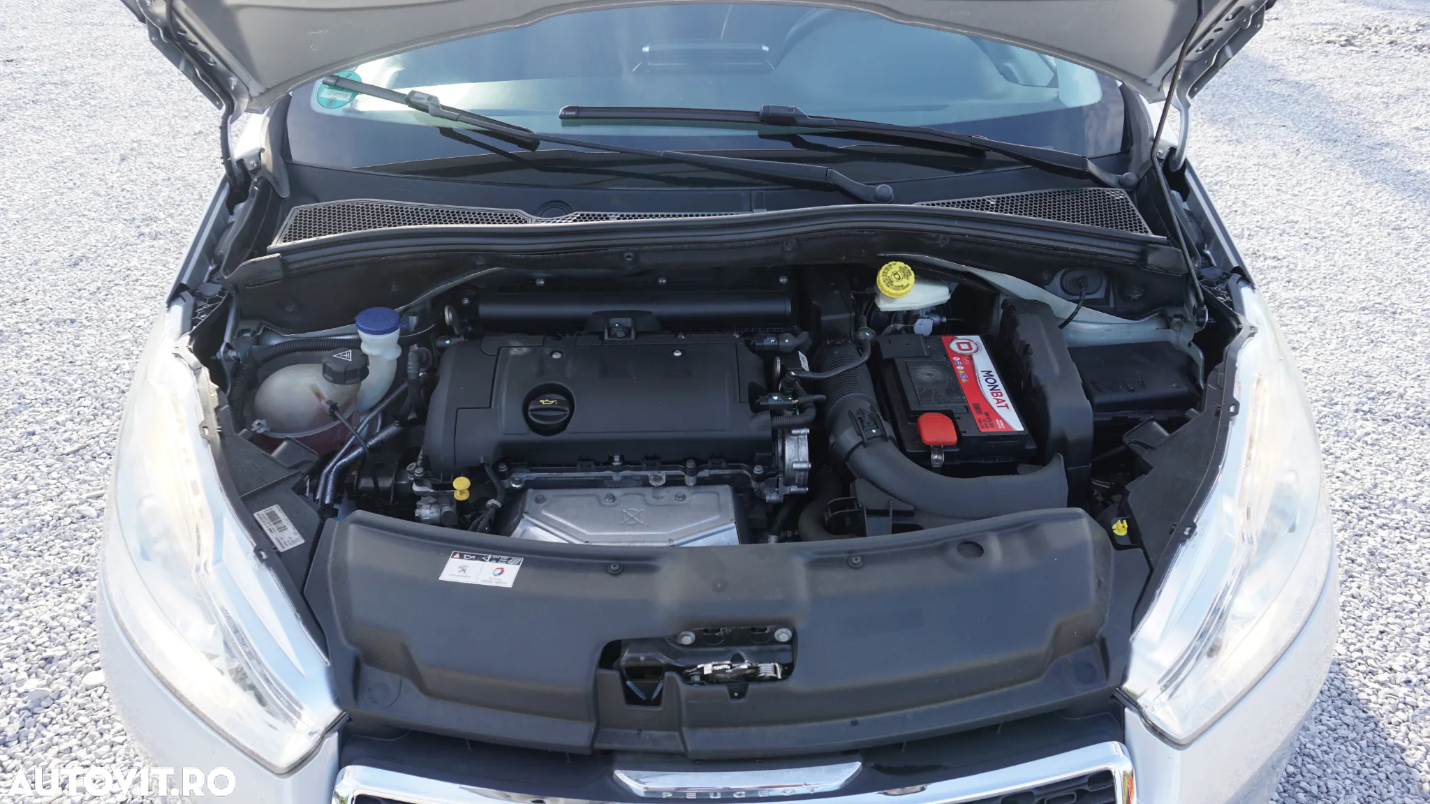 Peugeot 208 1.4 VTi Active - 24