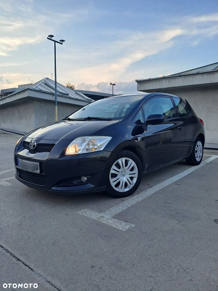 Toyota Auris 2.0 D-4D - 14