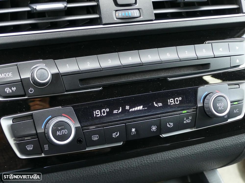 BMW 116 d Pack M - 22