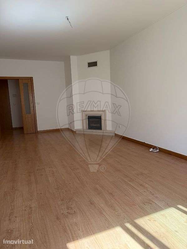 Apartamento T1 para arrendamento - Grande imagem: 3/19