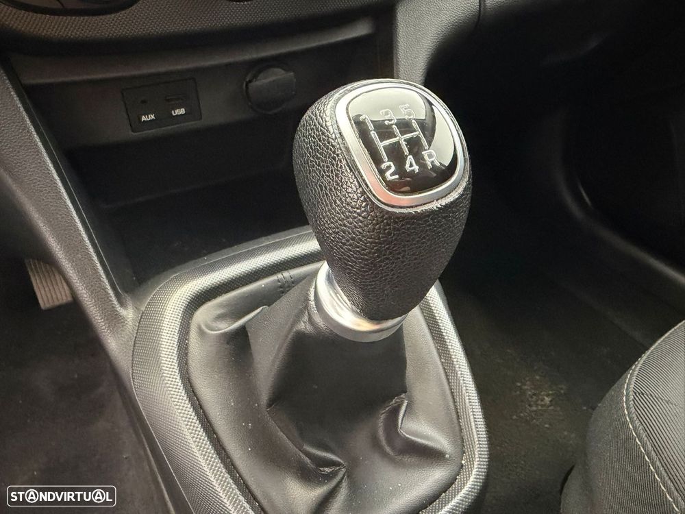 Hyundai i10 1.0 Urban - 13