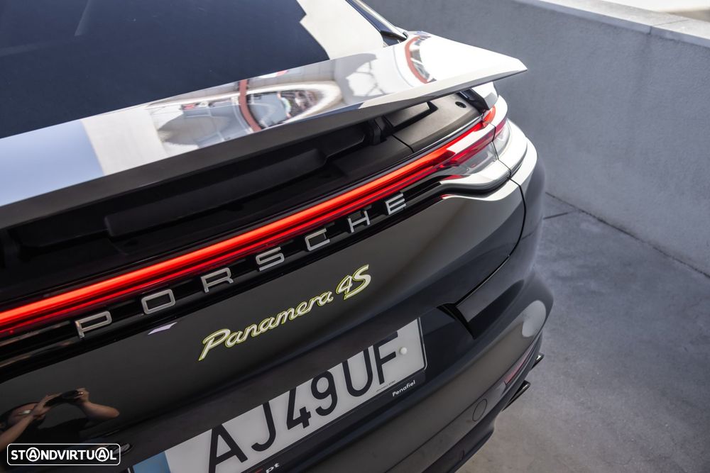 Porsche Panamera - 14