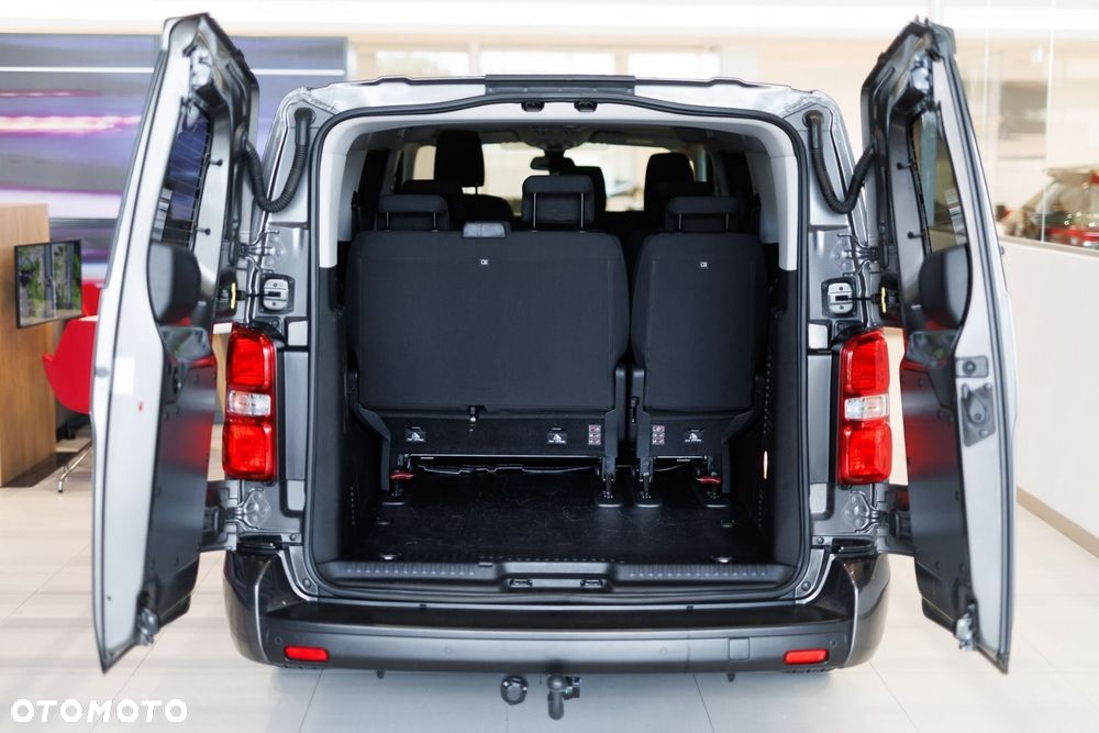 Toyota Proace Verso - 17