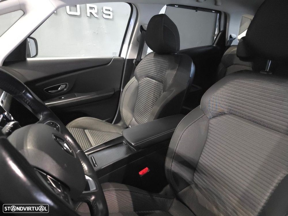 Renault Scénic 1.5 dCi Exclusive EDC - 22