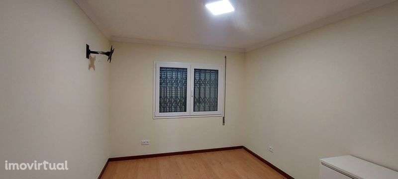 T2 com lugar de garagem - Grande imagem: 3/7