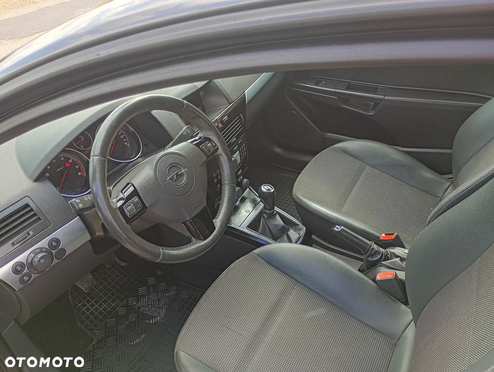 Opel Astra 1.6 - 7