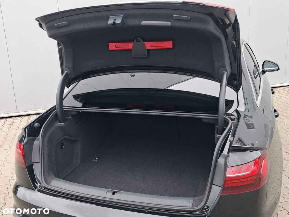 Audi A4 Limousine 40 TFSI mHEV Advanced S tronic - 22