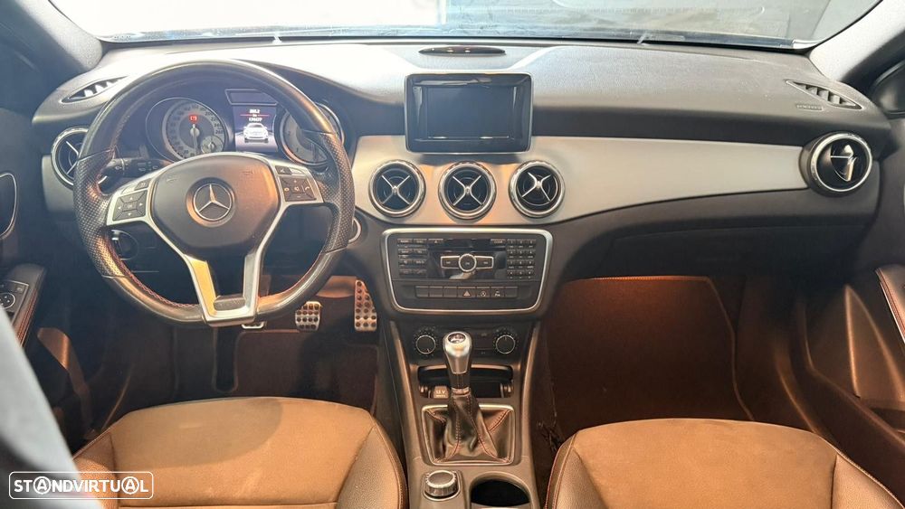 Mercedes-Benz GLA 200 CDi AMG Line - 20