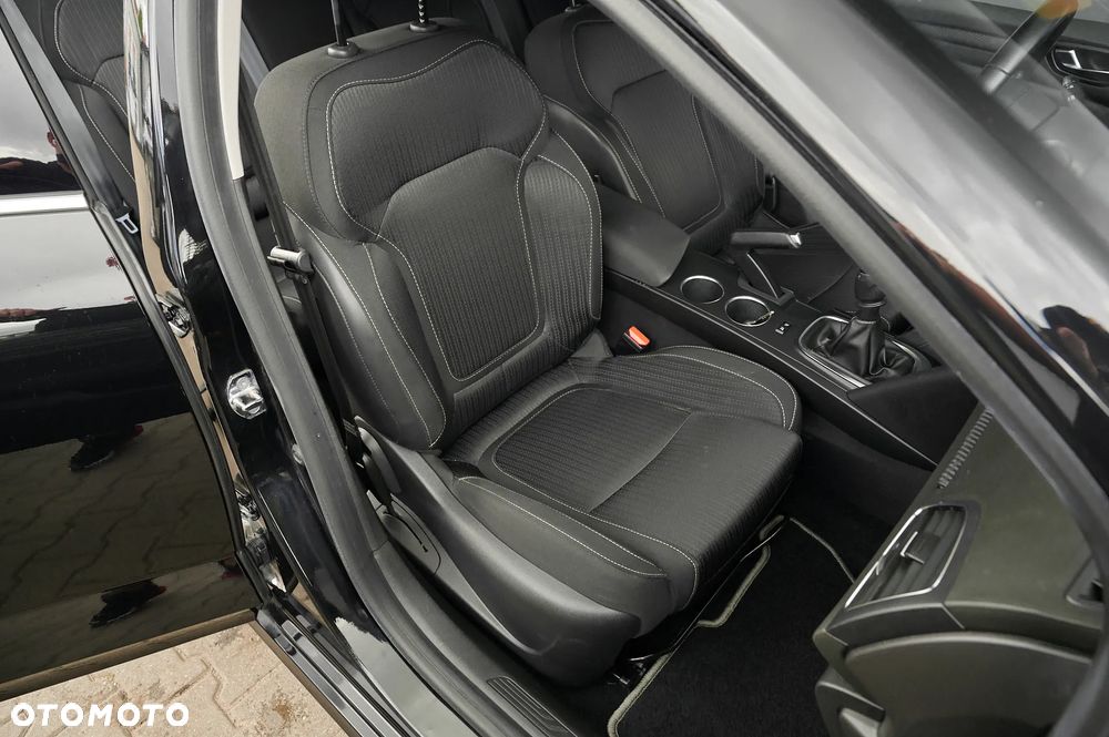 Renault Megane 1.3 TCe FAP Life - 17