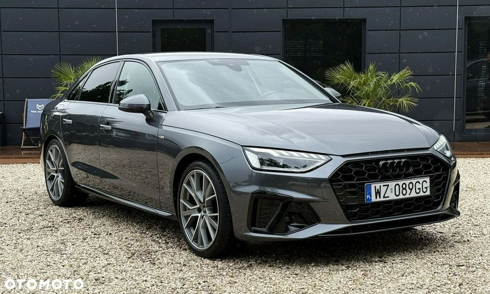 Audi A4 Limousine 35 TFSI mHEV S Line S tronic - 1