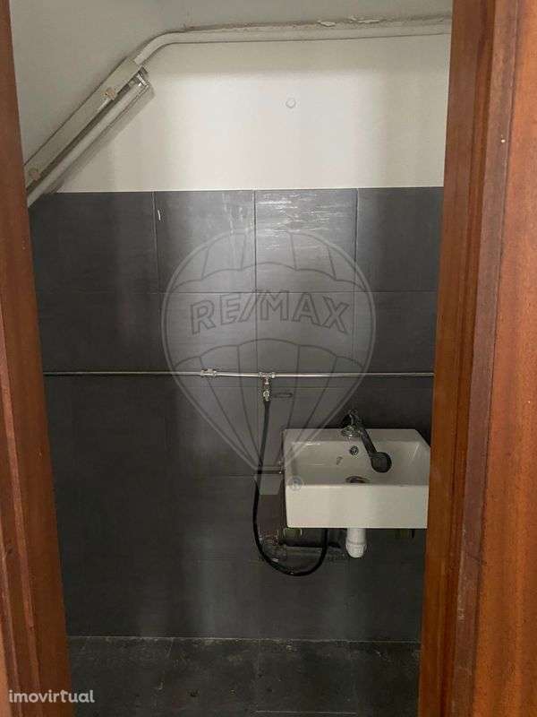 Armazém  para arrendamento - Grande imagem: 3/4