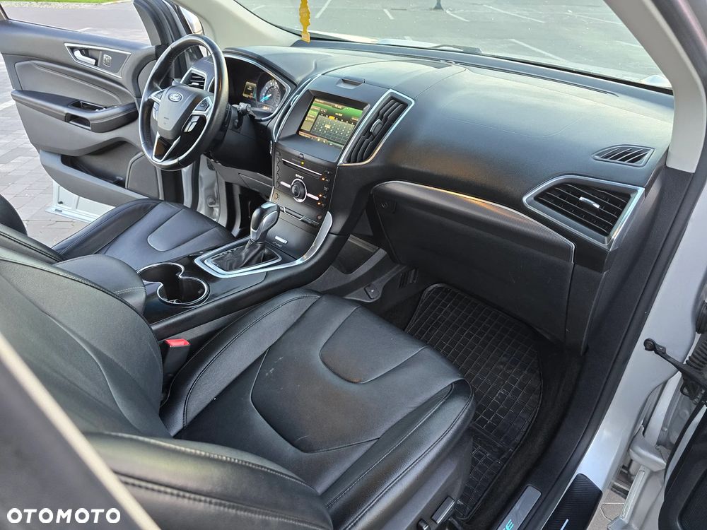 Ford Edge - 24
