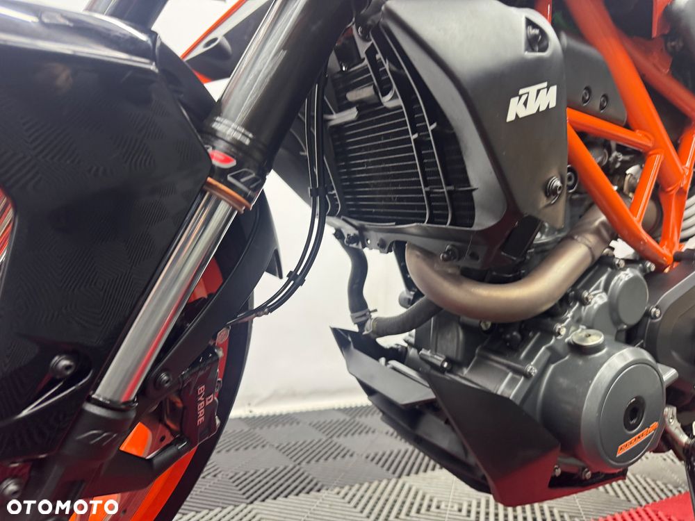 KTM Duke - 14