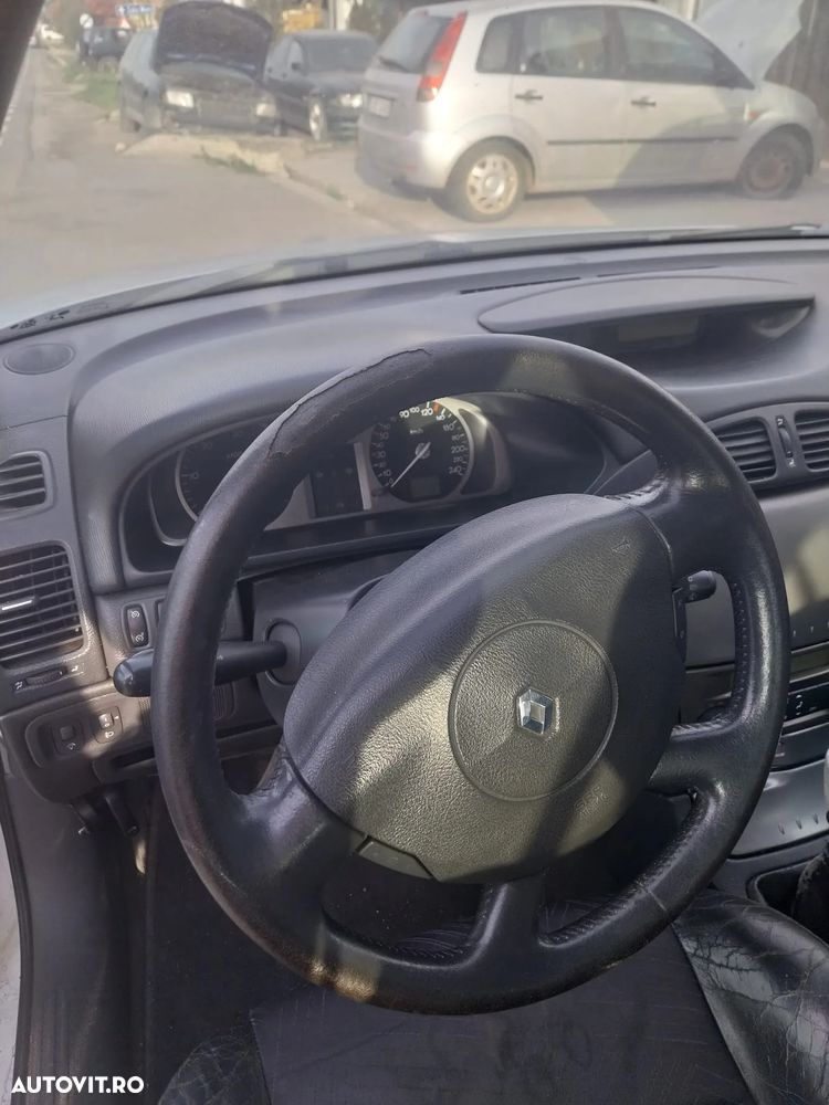 DEZMEMBREZ RENAULT LAGUNA 2 DIN 2004, MOTOR 1.9 DCI, 120 CP - 5