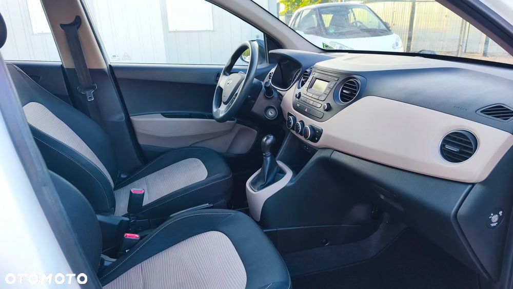 Hyundai i10 - 23