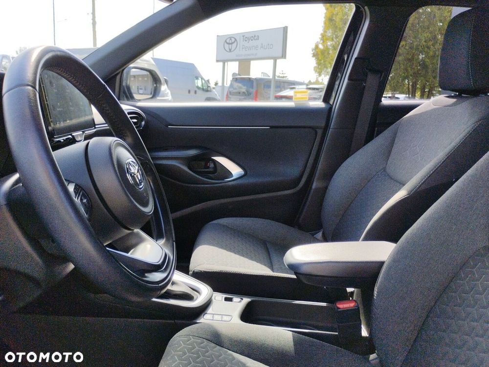 Toyota Yaris Cross Hybrid 1.5 Comfort - 12