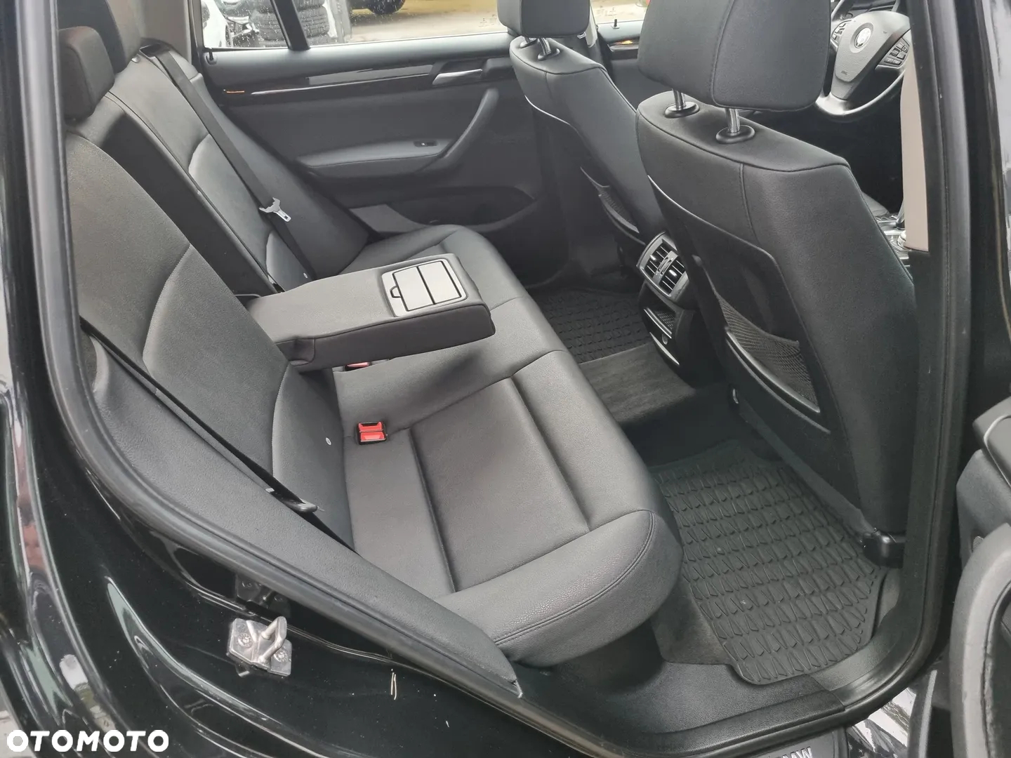 BMW X3 xDrive28i - 35