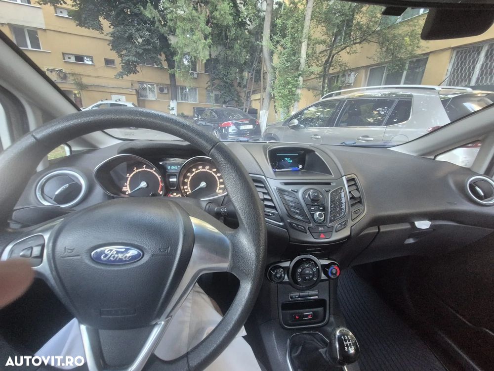 Ford Fiesta 1.0 Start Stop Titanium - 3
