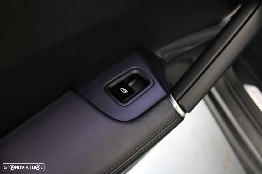 Porsche Cayenne Coupé Turbo S E-Hybrid - 41