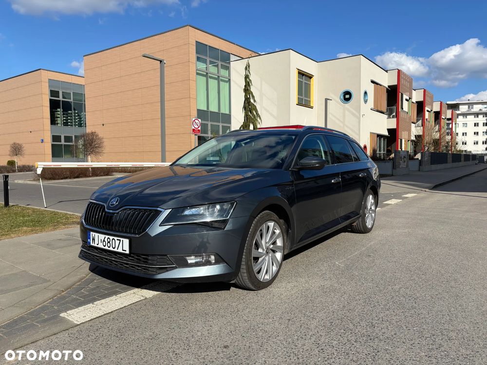 Skoda Superb 2.0 TDI DSG Style - 8