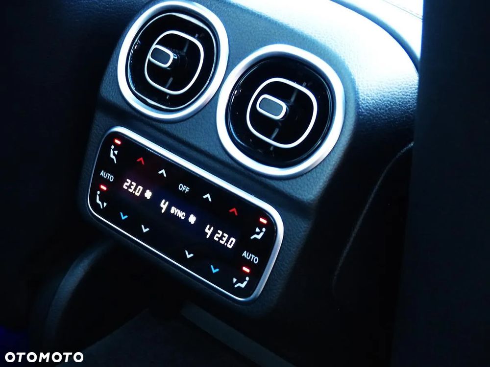 Mercedes-Benz Klasa C AMG 43 4Matic AMG Speedshift MCT9G - 14