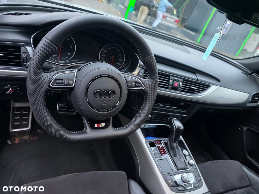 Audi A6 Avant 2.0 TDI Quattro S tronic - 13