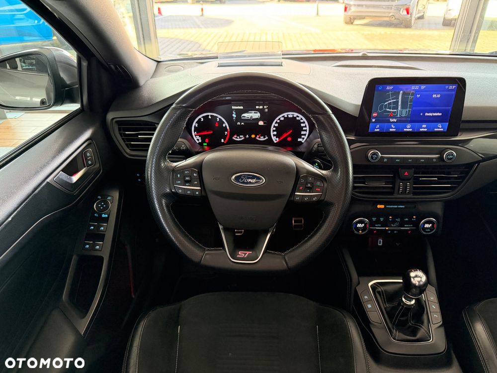 Ford Focus 2.3 EcoBoost ST X Edition - 36
