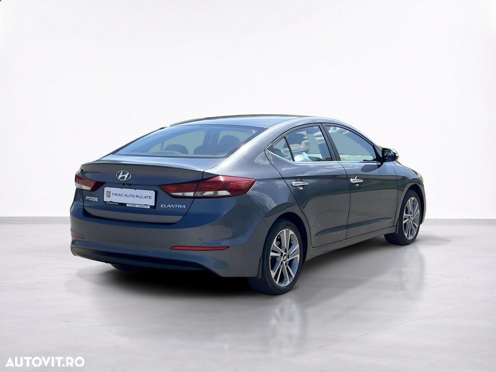 Hyundai Elantra 1.6 CRDI 7DCT Exclusive - 7