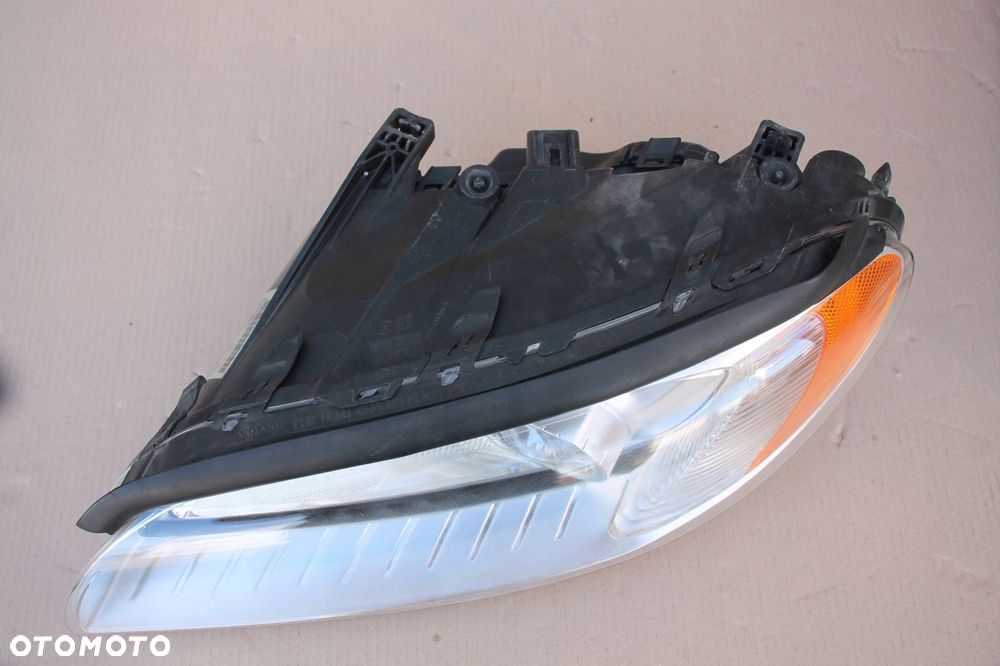 volvo v70 s80 xc70 lewy xenon, lewa lampa 31214347 europa - 5
