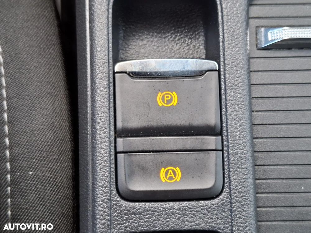 Skoda Octavia 1.0 TSI DSG Mild Hybrid Ambition - 36