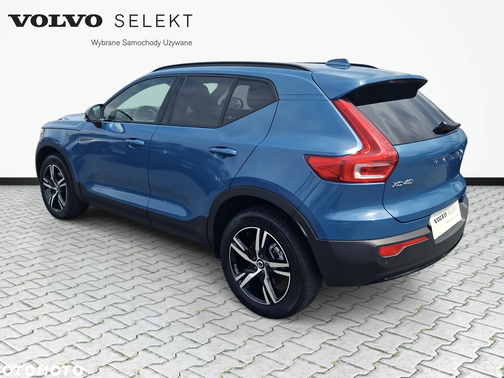 Volvo XC 40 B3 Plus Dark - 7