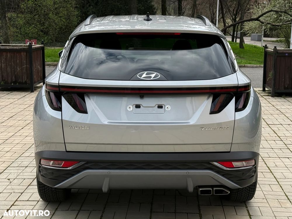 Hyundai Tucson 1.6 CRDi 48V-Hybrid 2WD DCT Select - 12