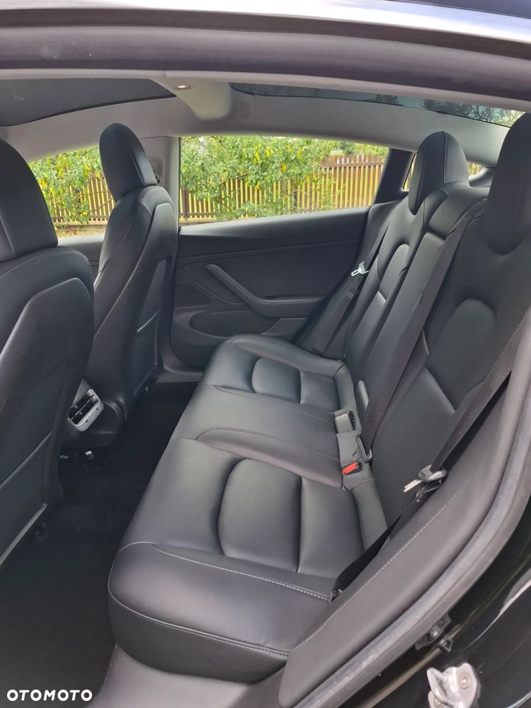 Tesla Model 3 Allradantrieb Dual Motor - 12