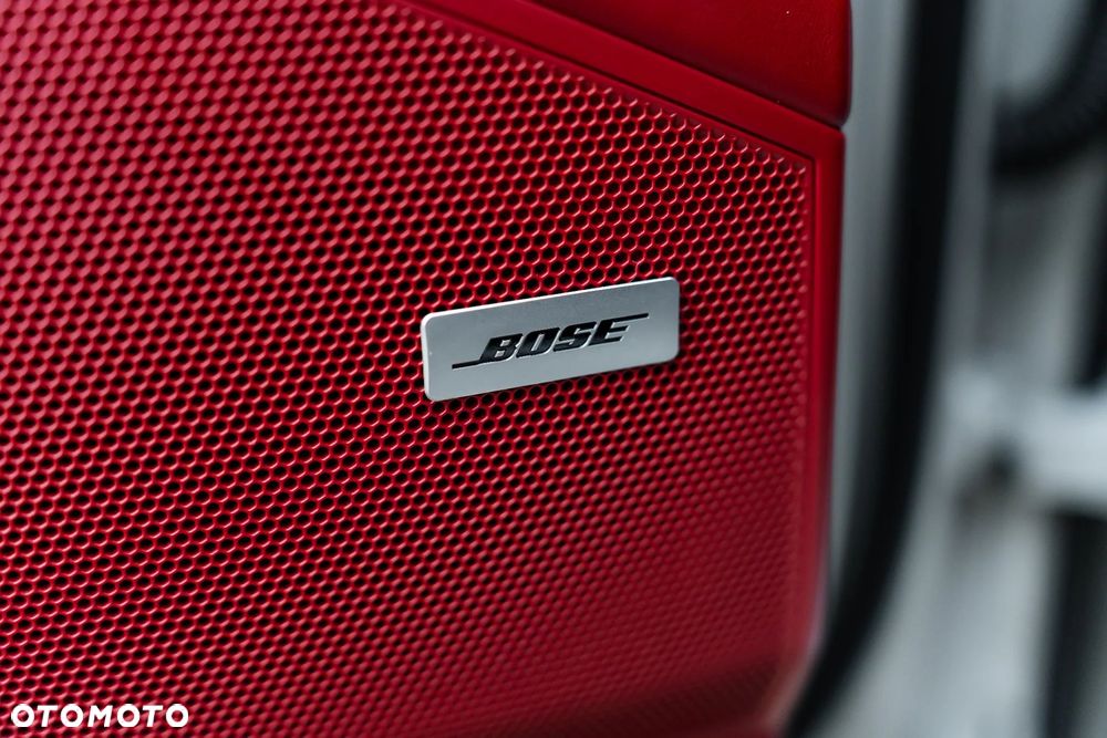 Porsche Cayenne S - 23