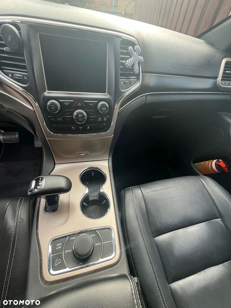 Jeep Grand Cherokee - 6